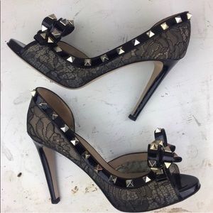 ✨VALENTINO ROCKSTUD